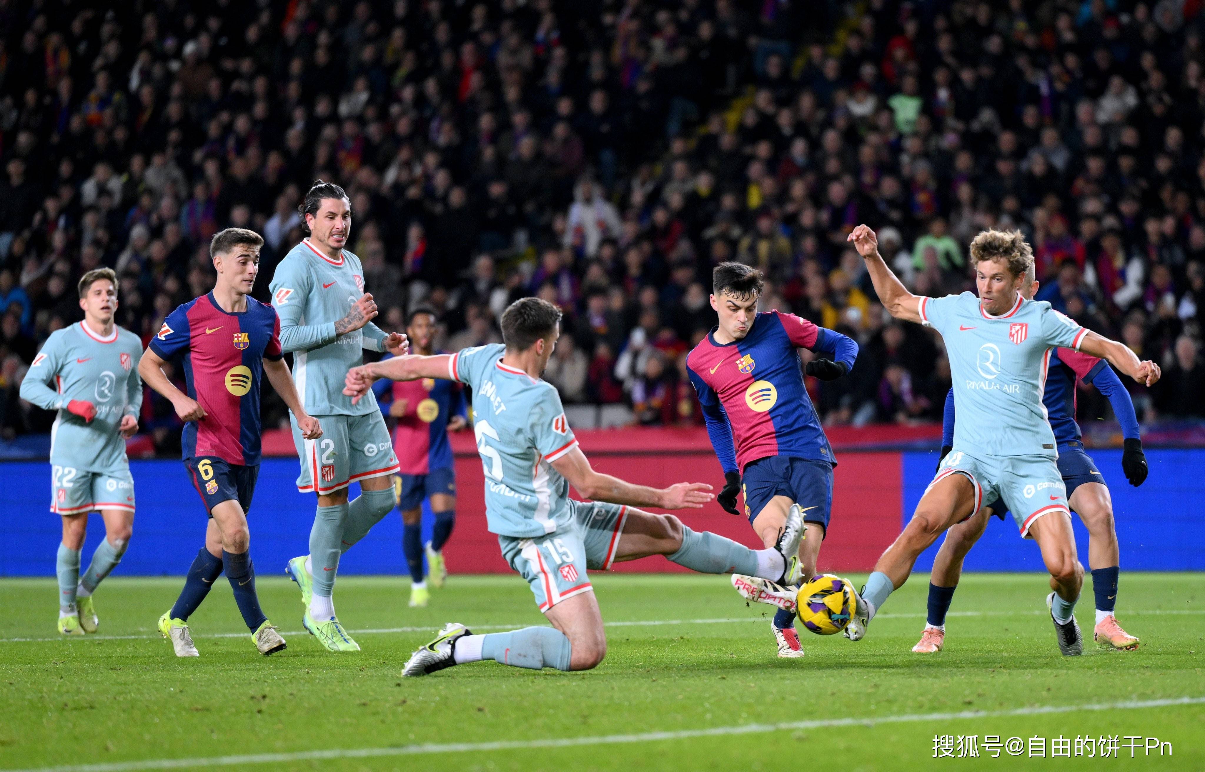 开云体育app-欧预赛比赛持续火热，球迷情绪高涨