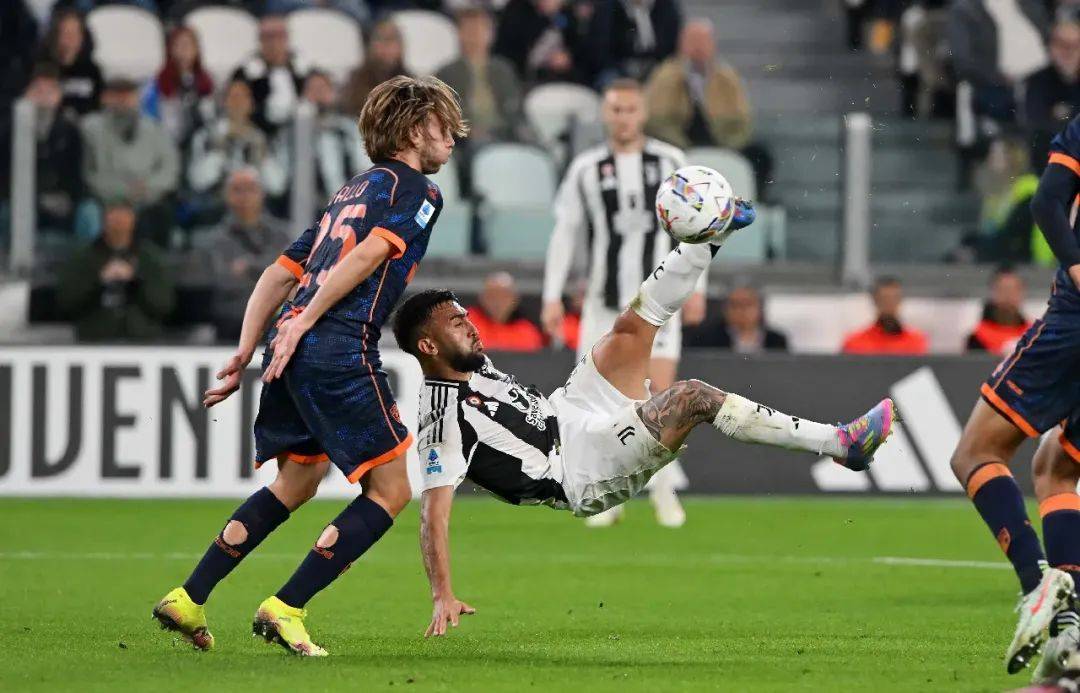 尤文图斯锋线火力全开,进攻节奏令人期待 尤文图斯锋线火力全开,进攻节奏令人期待