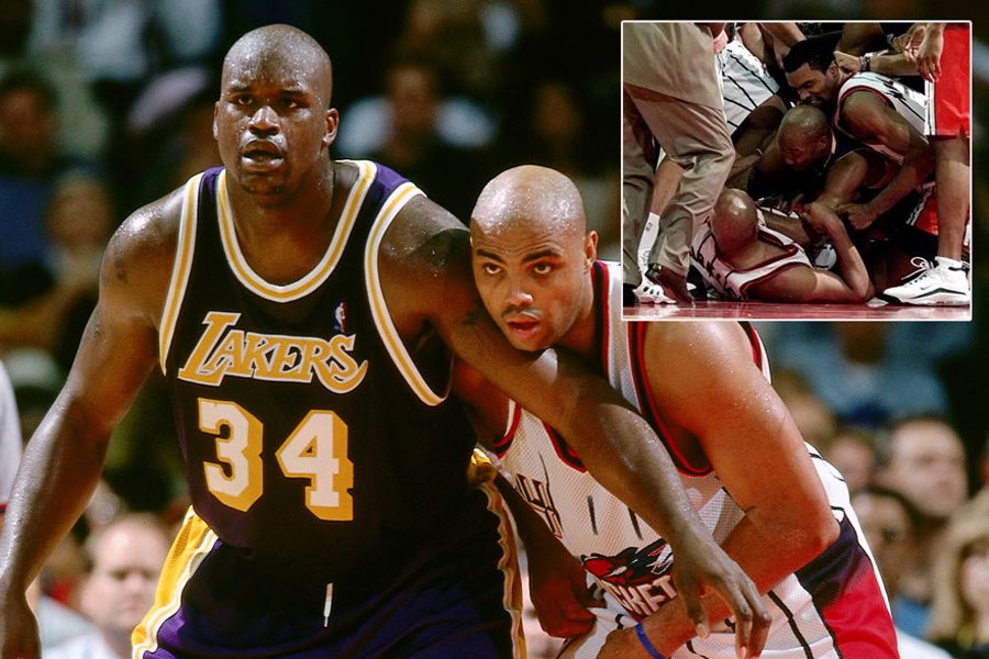 开云体育下载-博格巴战术犯规，国际米兰主场力克球队攻破球门