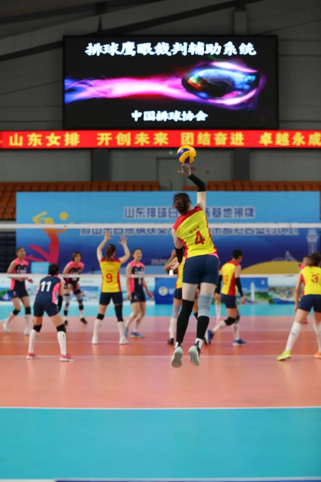 国际豪门强队争夺胜利，备战未来竞争趋势的简单介绍