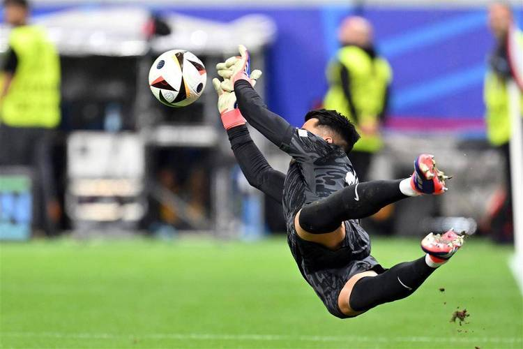 开云体育-梅西破门助巴萨逆转马竞，携手晋级