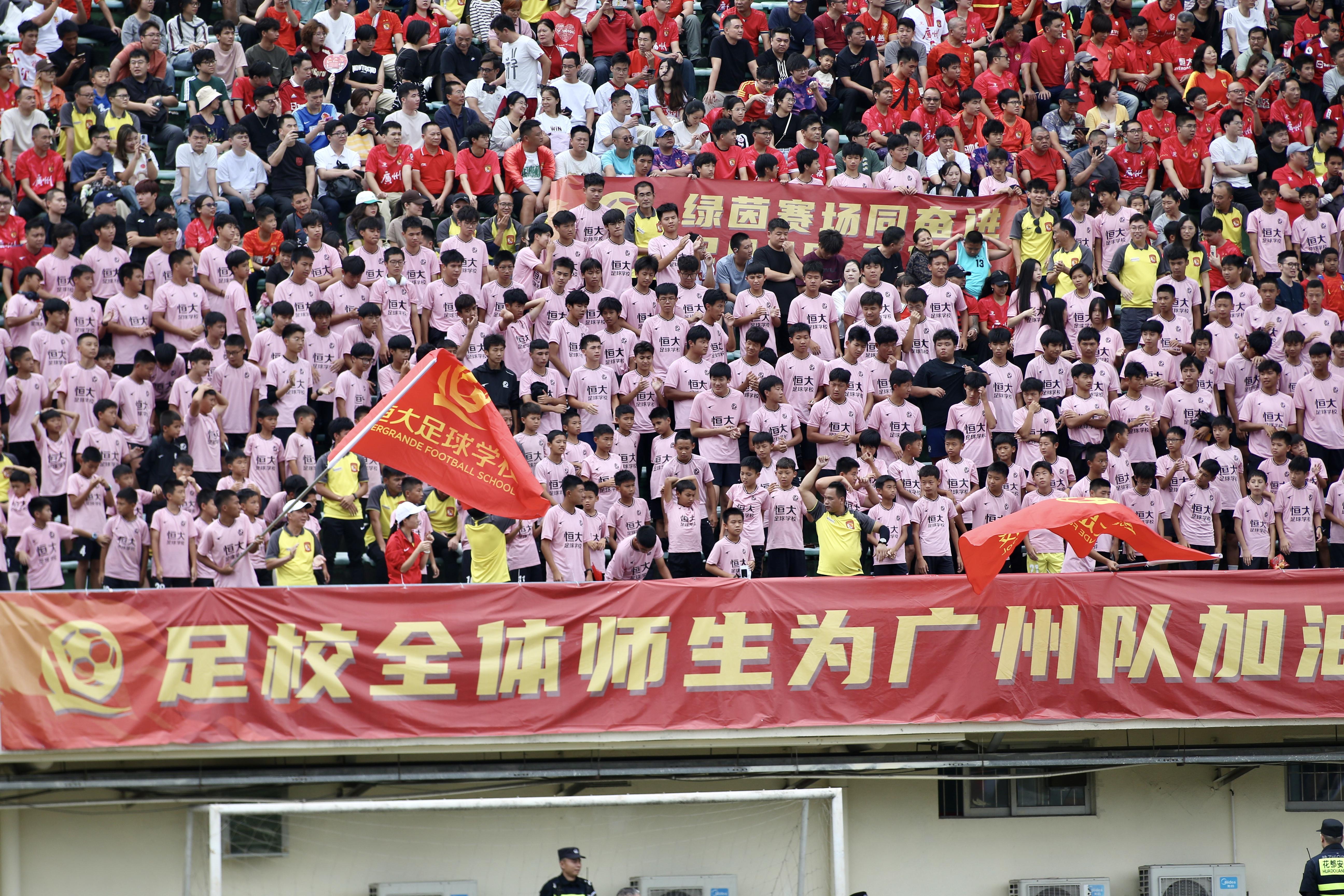 中甲球队硬仗取胜,助力冲超大计的简单介绍 中甲球队硬仗取胜,助力冲超大计的简单介绍