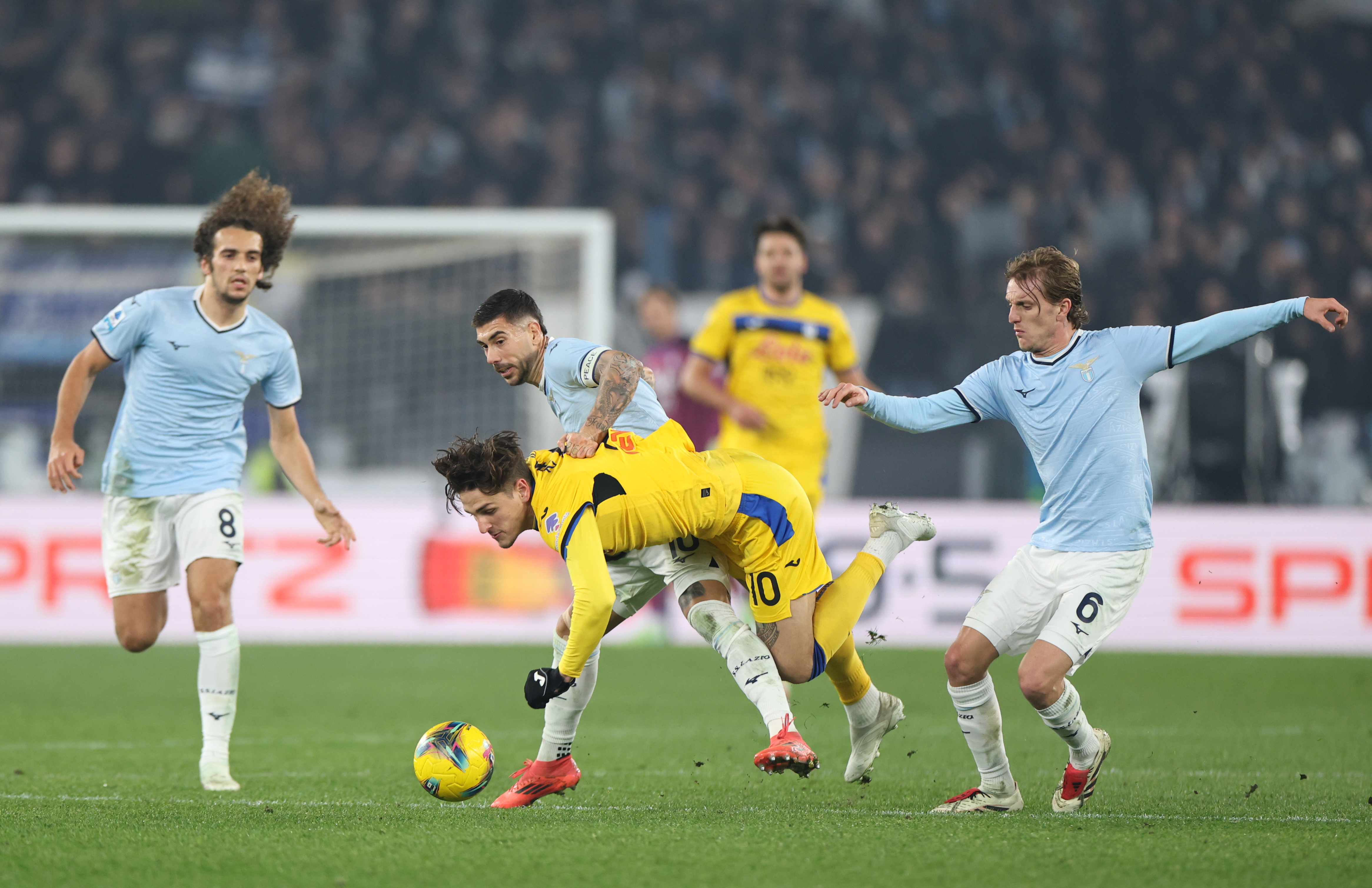 包含拉齐奥客场艰难战平,遗憾失分的词条 包含拉齐奥客场艰难战平,遗憾失分的词条