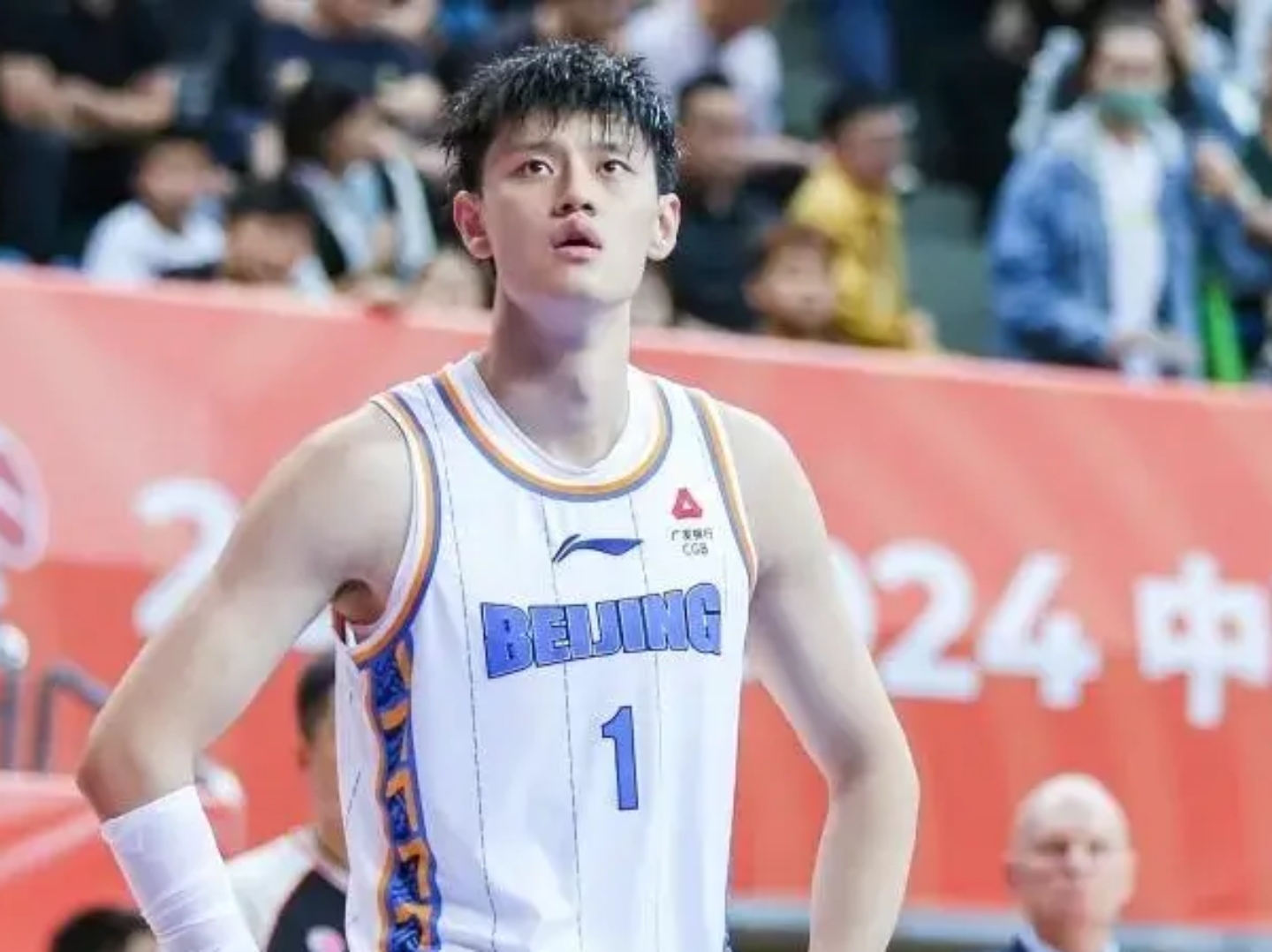 安格斯队险胜对手,赛季前景一片光明 安格斯队险胜对手,赛季前景一片光明