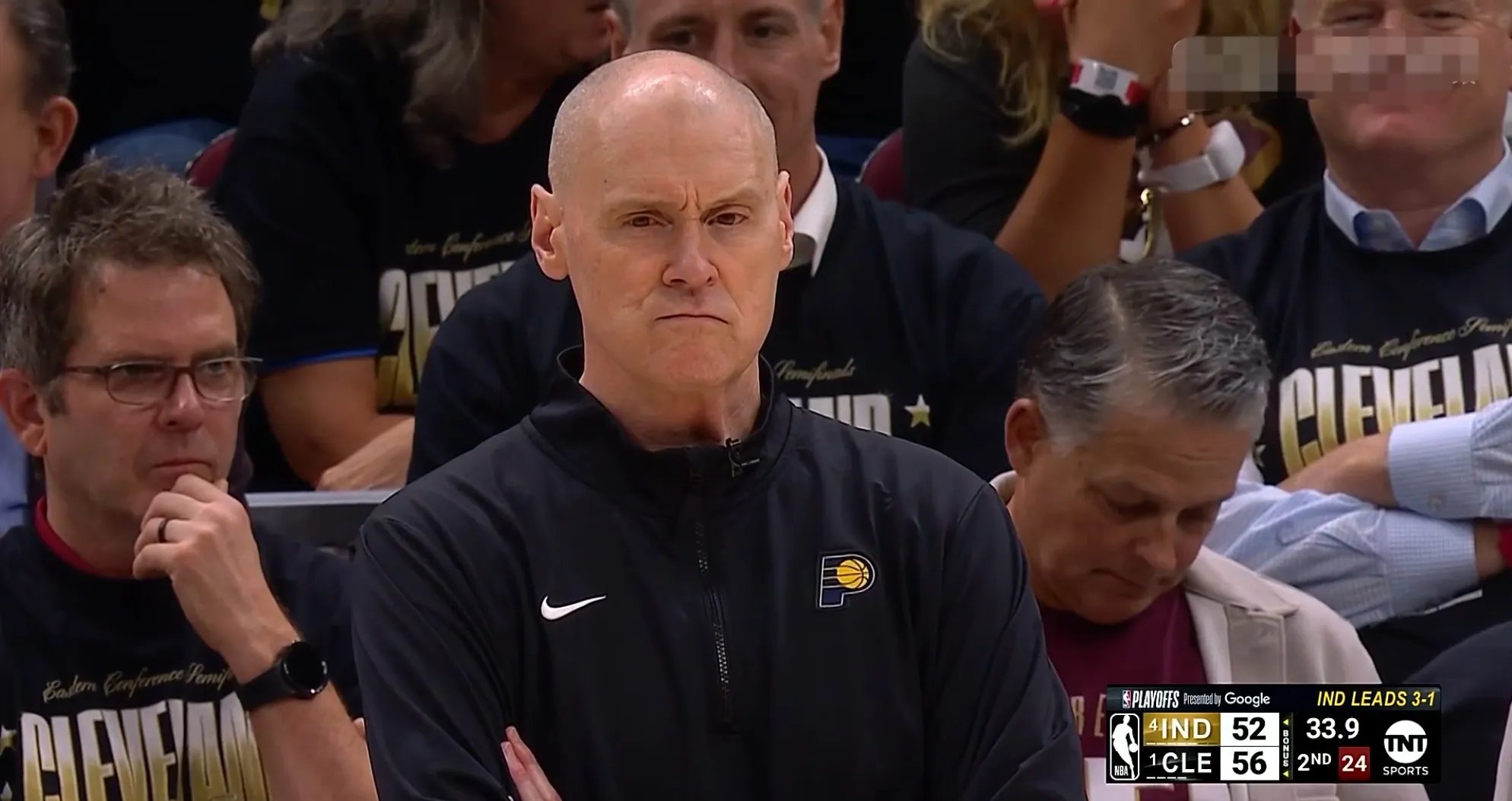 步行者客场惊险击败骑士的简单介绍 步行者客场惊险击败骑士的简单介绍