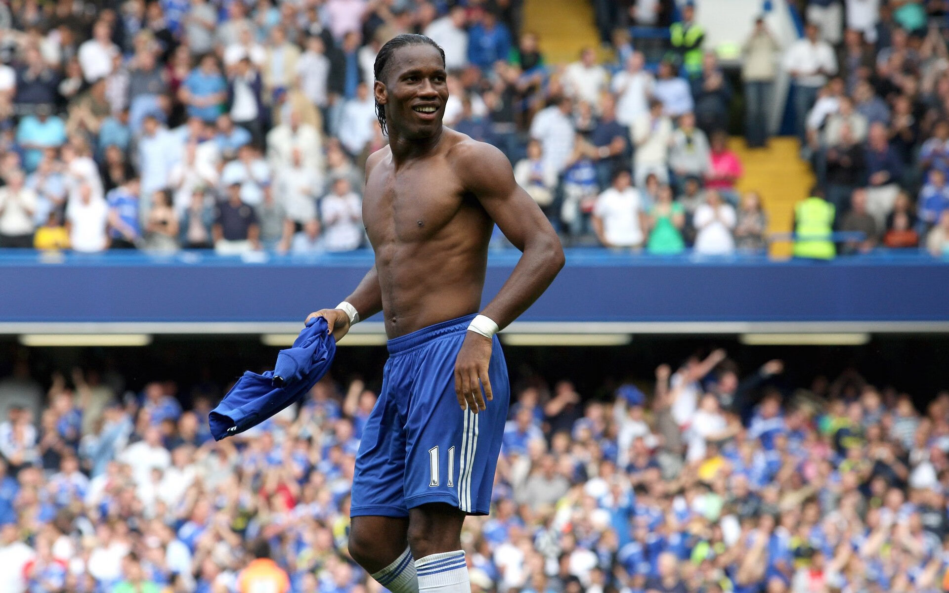 当三分雨落在绿茵场，克莱·汤普森的2026世界杯之夜