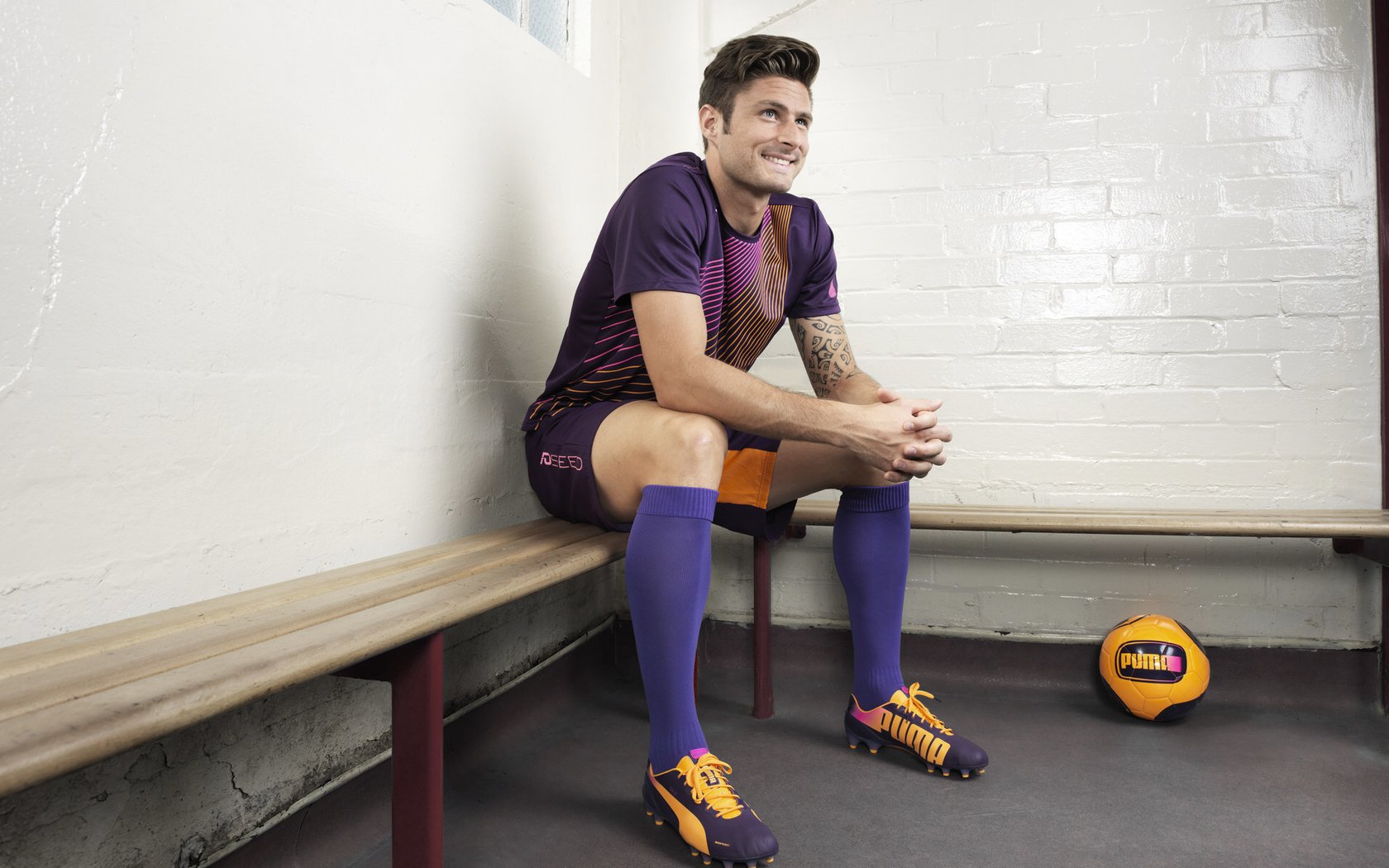 开云体育官网-跨界奇袭，当希腊逆转爱尔兰的足球大脑，降临NBA总决赛接管比赛